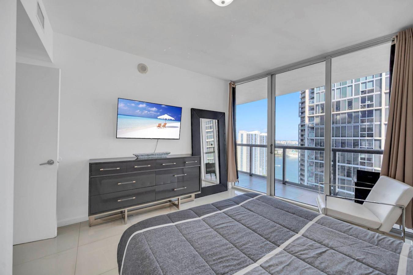 *W Icon Brickell- Luxury 2Br Highrise Corner Condo** Miami Ngoại thất bức ảnh